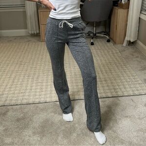 Vuori Halo Essential Wide Leg Pant – Heather Gray, Size XS